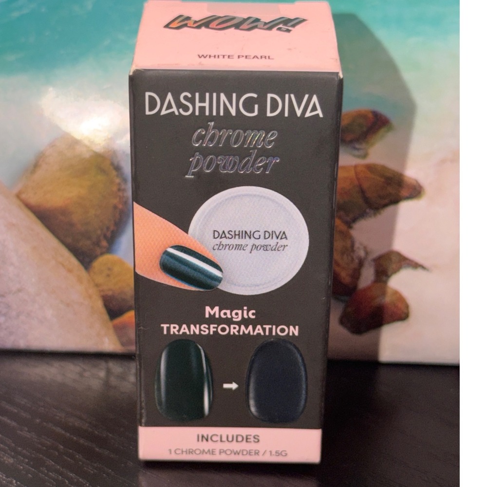 Dashing Diva White Pearl Chrome Powder Magic Transformation Nail Art Refill 1.5g